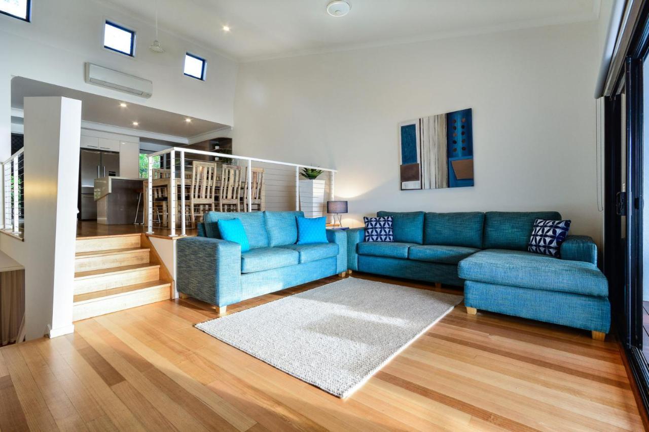 Shorelines 31 Renovated Upmarket Two Bedroom Apartment With Ocean Views And Buggy Hamilton Island Eksteriør bilde