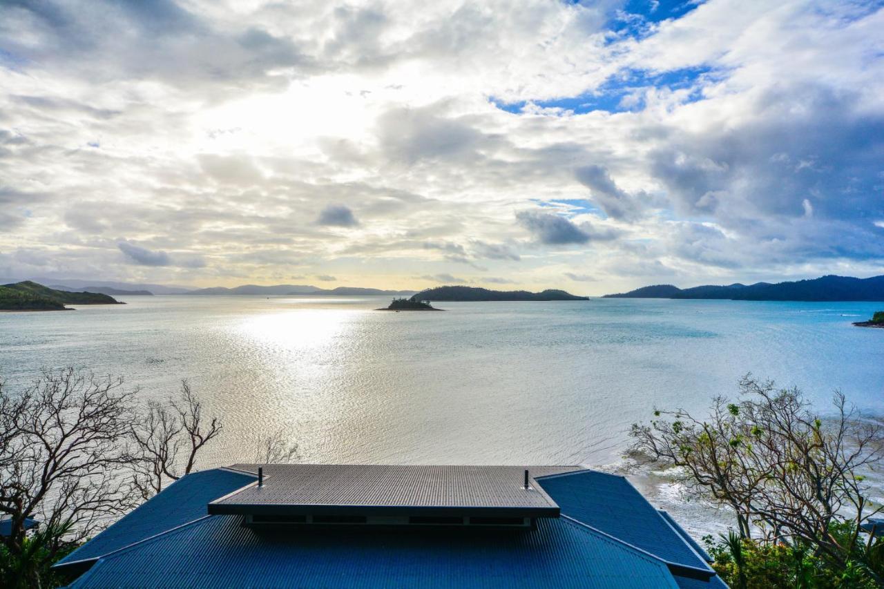 Shorelines 31 Renovated Upmarket Two Bedroom Apartment With Ocean Views And Buggy Hamilton Island Eksteriør bilde